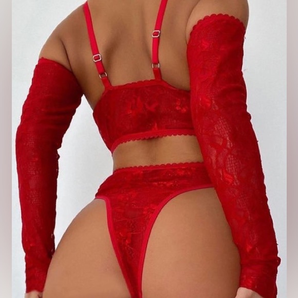 Lace 3pc Set - Picture 2 of 2